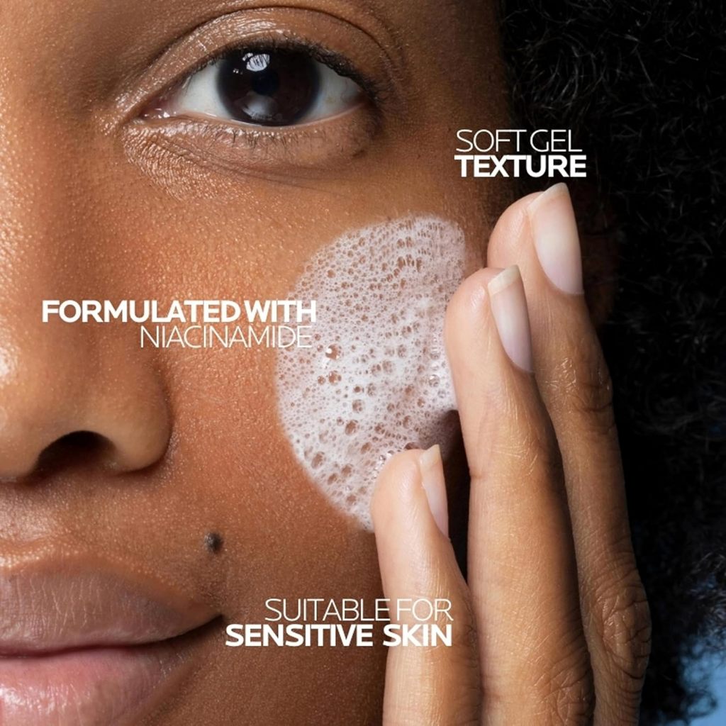 La Roche Posay Effaclar H Isobiome Soothing Cleansing Cream